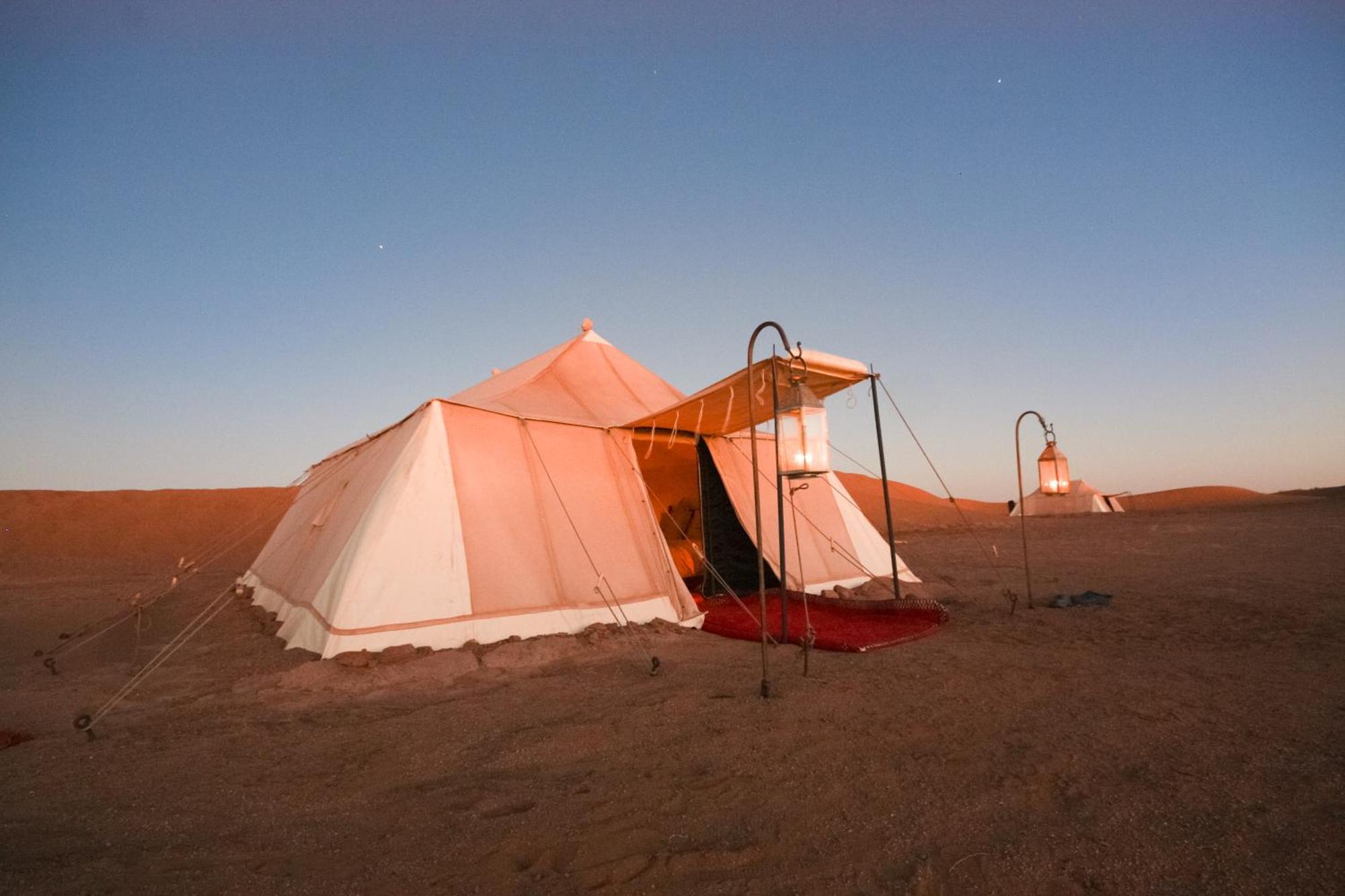 Отель Luxury Camp By Dar Azawad Мхамид Экстерьер фото
