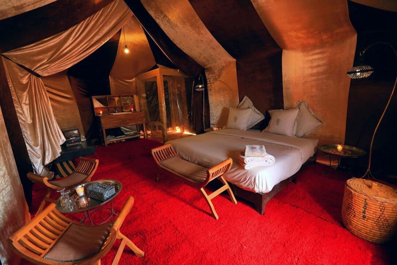 Отель Luxury Camp By Dar Azawad Мхамид Экстерьер фото